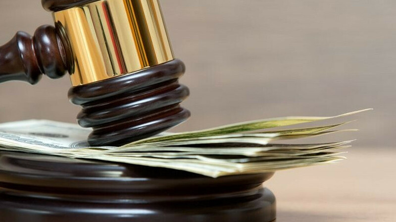 Депутат Госдумы предложила ввести штрафы до 700 тысяч руб. за оскорбление учителей