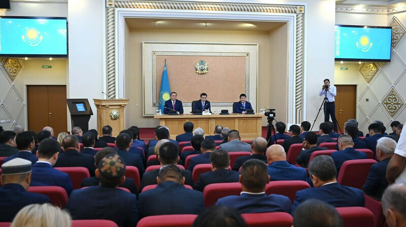 Нового акима представили в Мангистауской области