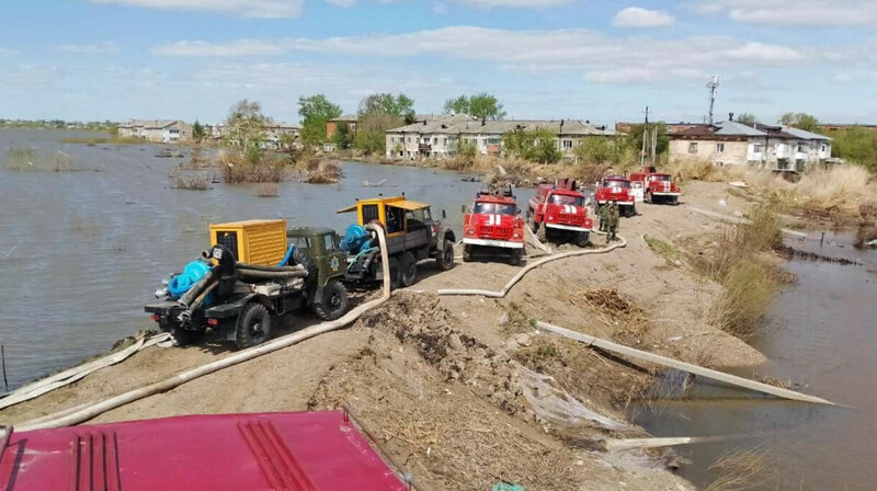 Паводки в Казахстане: более 60 тыс. человек вернулись в свои дома