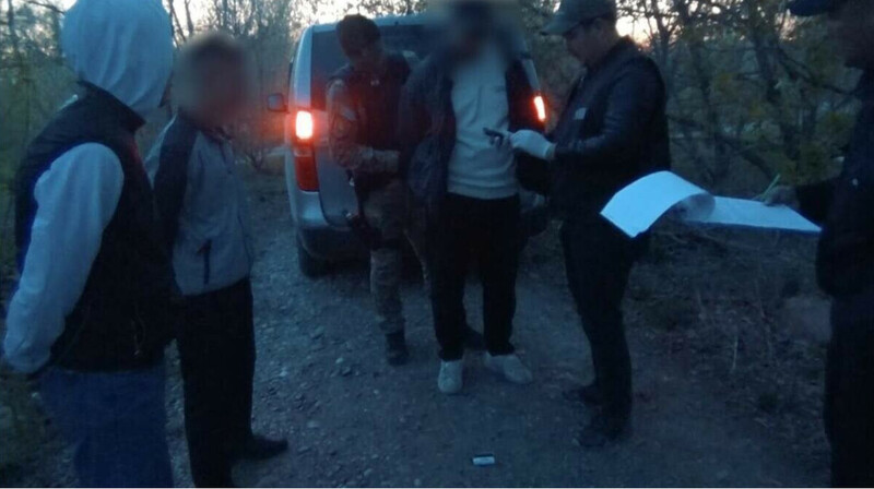 Крупная партия наркотиков изъята оперативниками у жителя ВКО