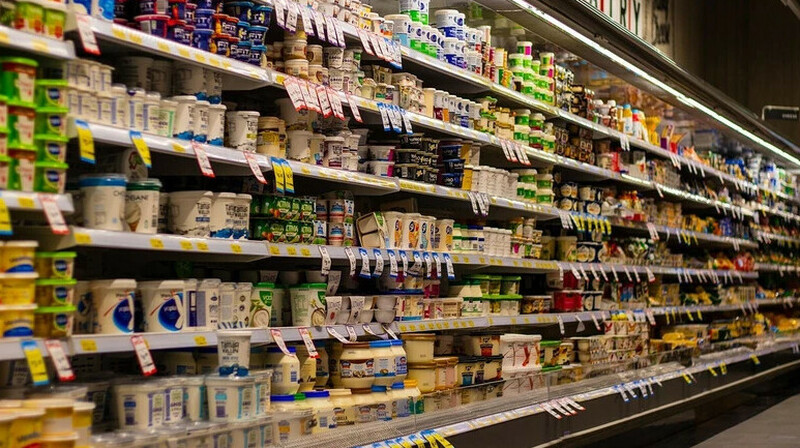 "Не бойтесь больших расходов, бойтесь маленьких доходов": глава минторговли призвал казахстанцев больше зарабатывать. ВИДЕО