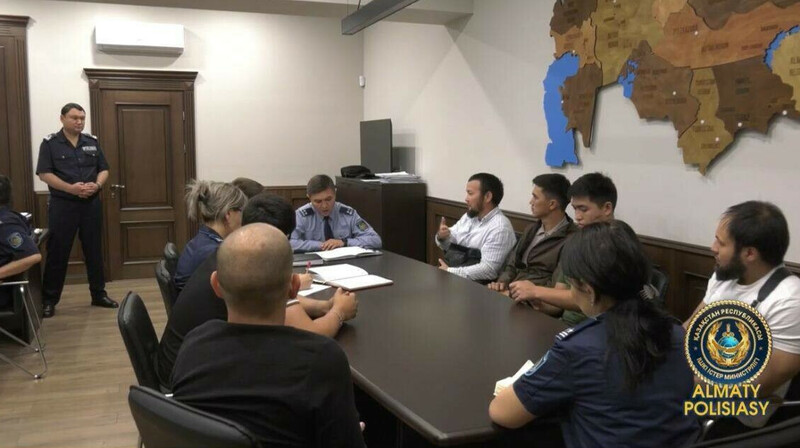 "Не предоставлять автотранспорт несовершеннолетним" - полиция