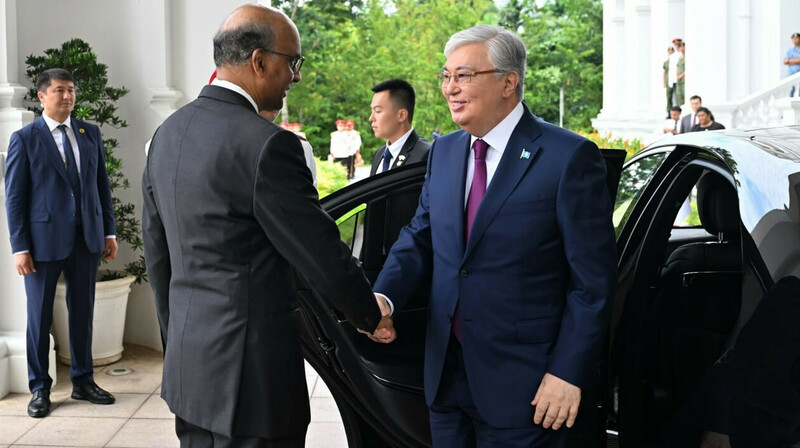 Токаев прибыл в Сингапур