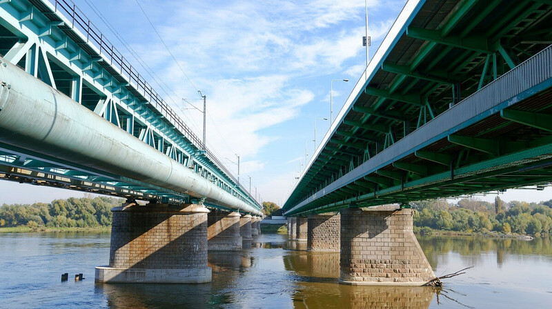 На трассе Атырау-Индер обрушилась опора моста