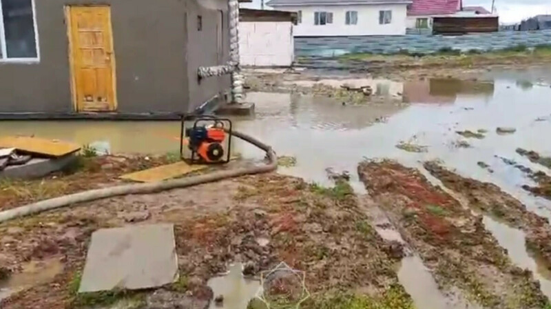 20 дворов подтопило дождевой водой в Акмолинской области