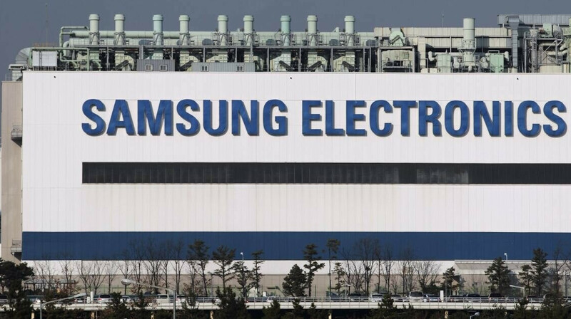 Двое рабочих Samsung пострадали от радиации в Южной Корее
