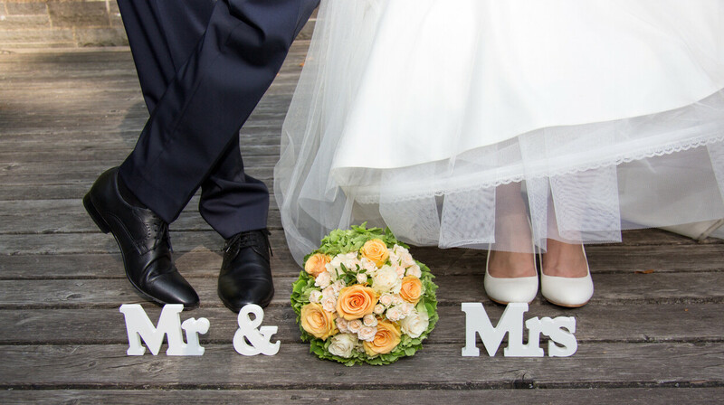 Семь часов не могли расписать молодожёнов в ЗАГСе