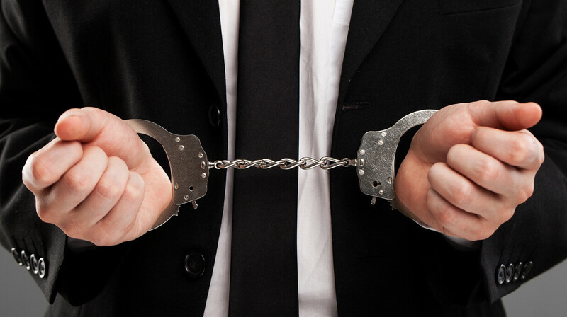 Сотрудника АФМ осудили за передачу секретных сведений в Шымкенте