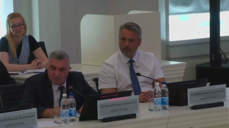 "Убивать тех, кто нас не любит": в Пскове депутат-единорос предложил расправляться с несогласными. ВИДЕО