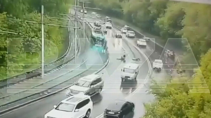 Авария с двумя трамваями в России: один погибший и более ста пострадавших