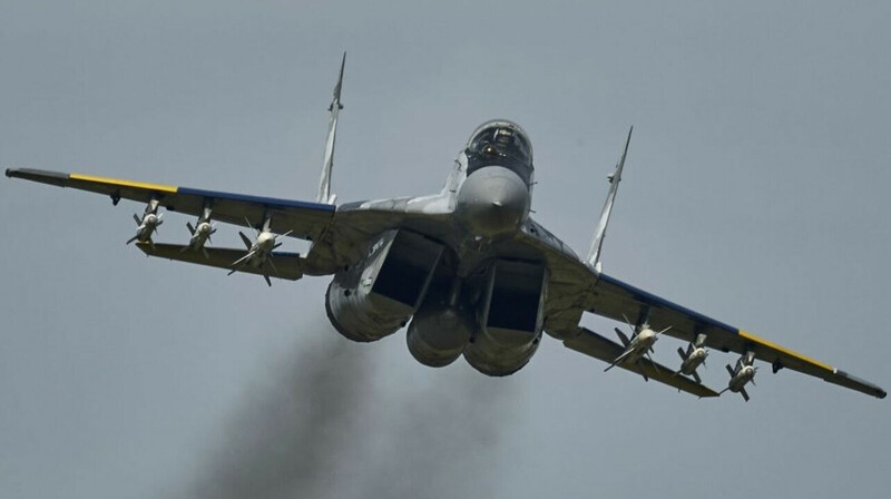 Украина впервые за время войны обстреляла территорию России с военного самолета