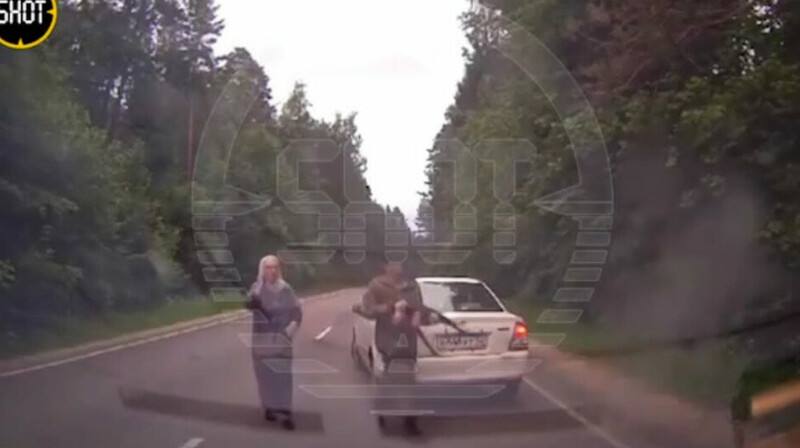 Судимый дезертир устроил стрельбу с полицией у стен монастыря под Калугой. Видео