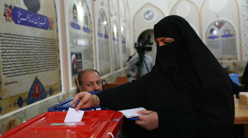 Выборы в Иране: ни один кандидат не одержал победу