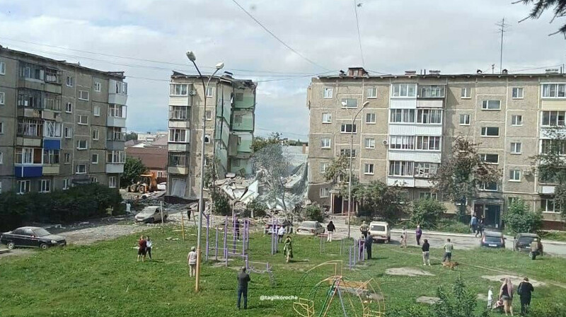 Мощный взрыв разрушил часть жилой пятиэтажки в Нижнем Тагиле. ВИДЕО