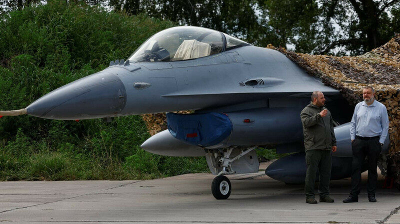 F-16 без американской поддержки: кто будет обслуживать истребители в Украине?