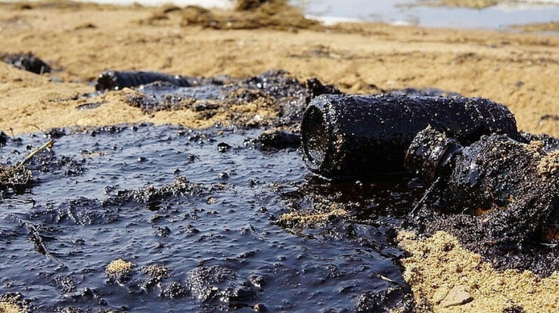 На 4 млн оштрафовали казахстанскую компанию, загрязнявшую земли в Жанаозене