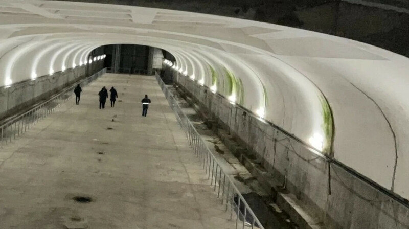 Губернатор Хоценко продает часть омского метро