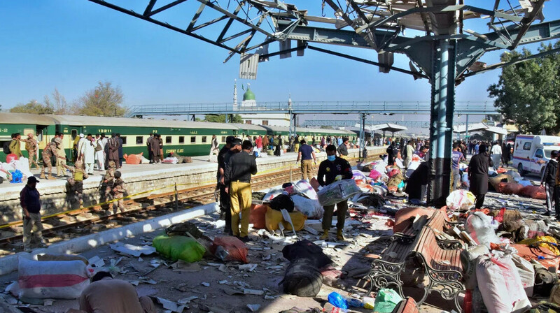 24 погибших и 53 раненых: теракт в Пакистане