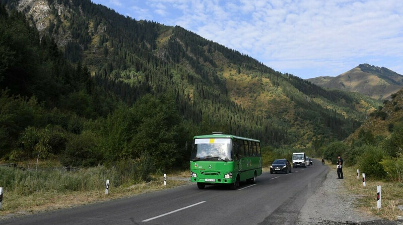 Восемь новых пригородных маршрутов запускают в Алматы