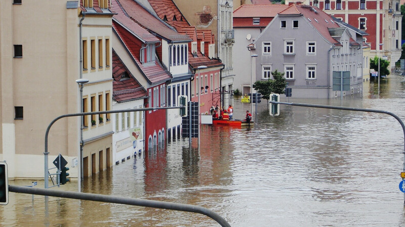 Власти Испании эвакуируют жителей из-за риска повторного наводнения