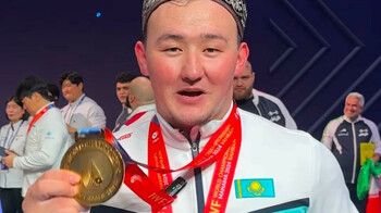 Казахстан взял золото на чемпионате мира по тяжелой атлетике
