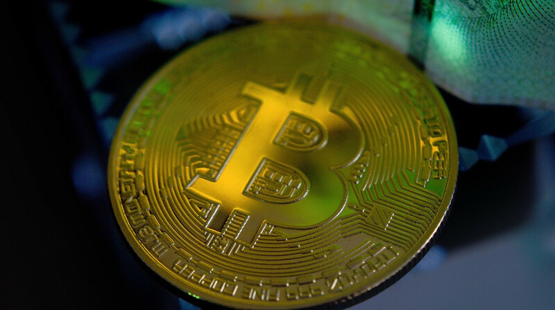 Биткоин достиг нового рекорда, превысив $108 тыс.