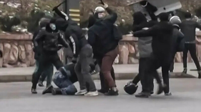 В Алматинской области осудили полицейских за пытки во время Январских событий