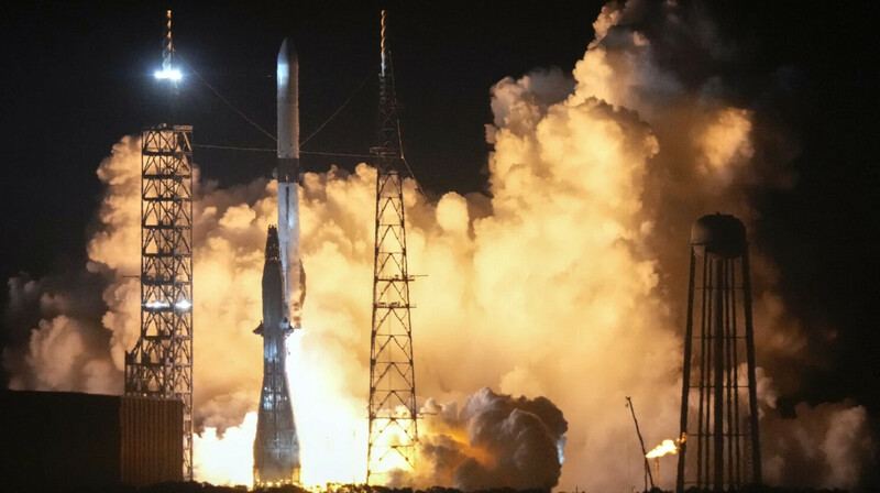 Ракета-носитель New Glenn компании Blue Origin успешно выведена на орбиту