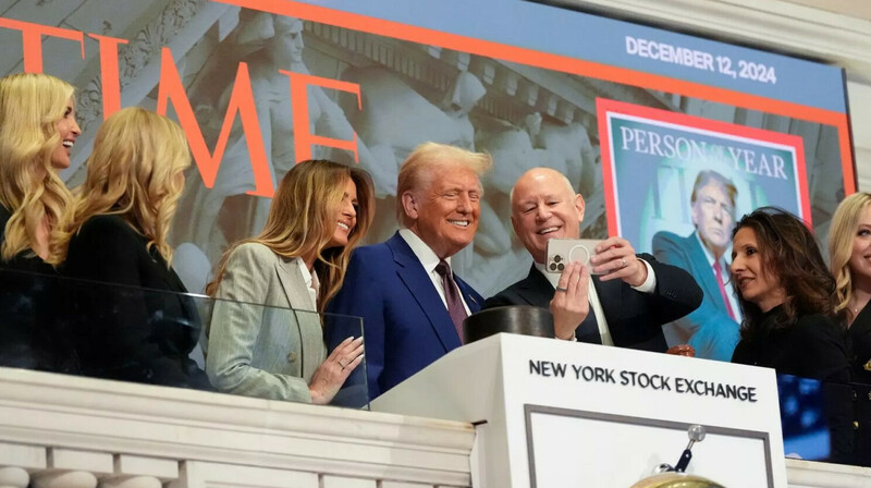 Трамп запускает криптовалюту: $TRUMP уже собрал миллиарды