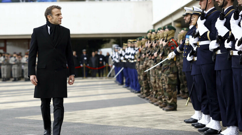Макрон призывает Европу к большей оборонной независимости в преддверии возвращения Трампа