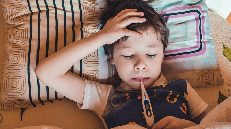 Более 6000 случаев ОРВИ за неделю в Астане - врачи предупреждают о метапневмовирусе