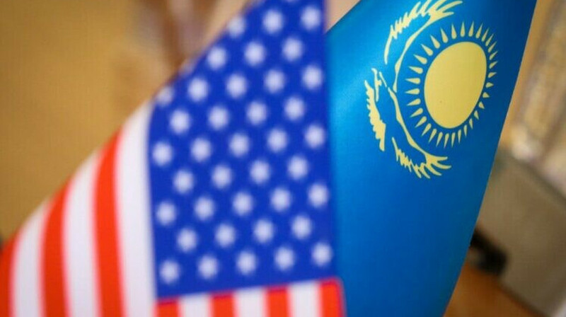 Жёсткие меры миграционной политики: посольство РК обращается к гражданам