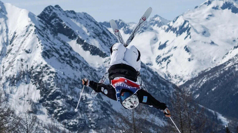 Анастасия Городко завоевала серебро на этапе Кубка мира по фристайл-могулу в Канаде