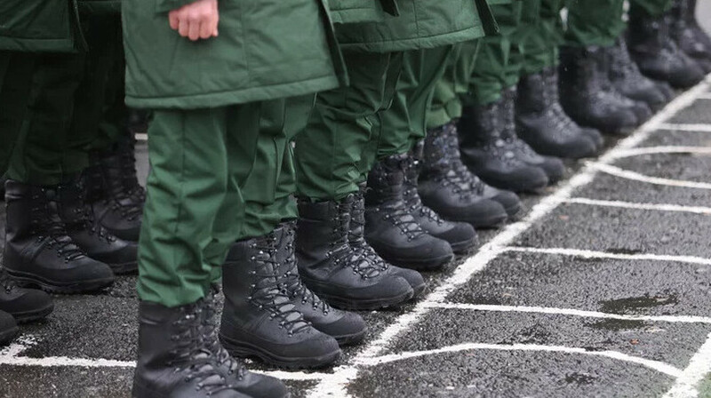 Минобороны РФ предложило признавать годными к службе больных сифилисом и психозами