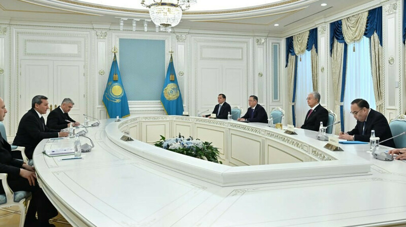 Казахстан и Туркменистан укрепляют связи: Токаев принял главу МИД Туркменистана