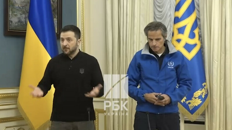 Зеленский согласился: Украина готова отдать ресурсы за военную помощь