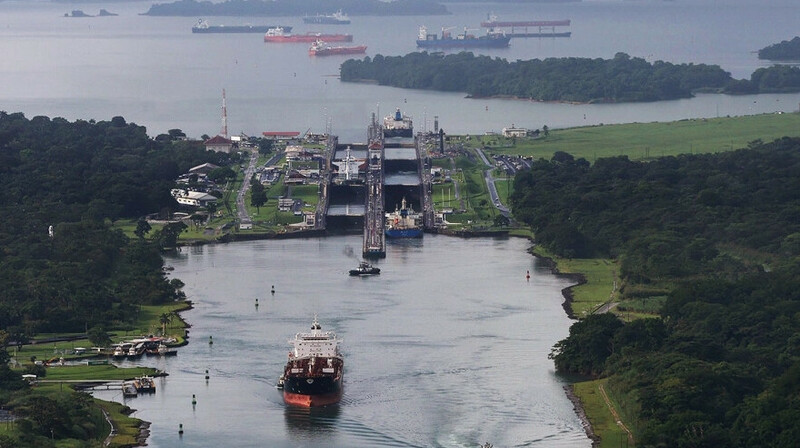 Панама сделала канал бесплатным для США после угроз Трампа
