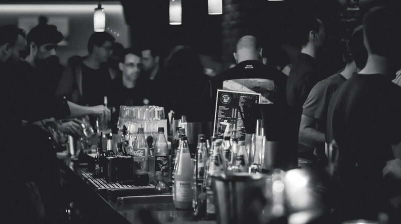 В Алматы определили злачные увеселительные заведения