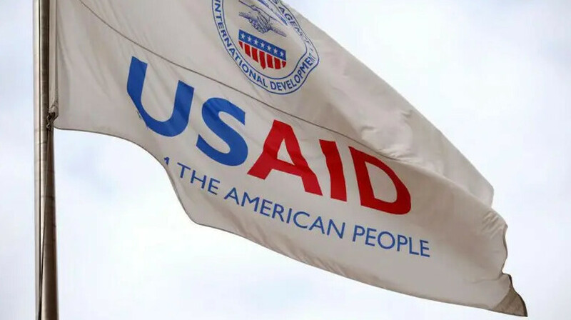 Суд приостановил массовые увольнения в USAID по плану Трампа