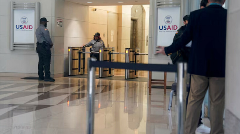 Администрация Трампа смягчает планы по сокращению штата USAID, сохраняя 611 ключевых сотрудников