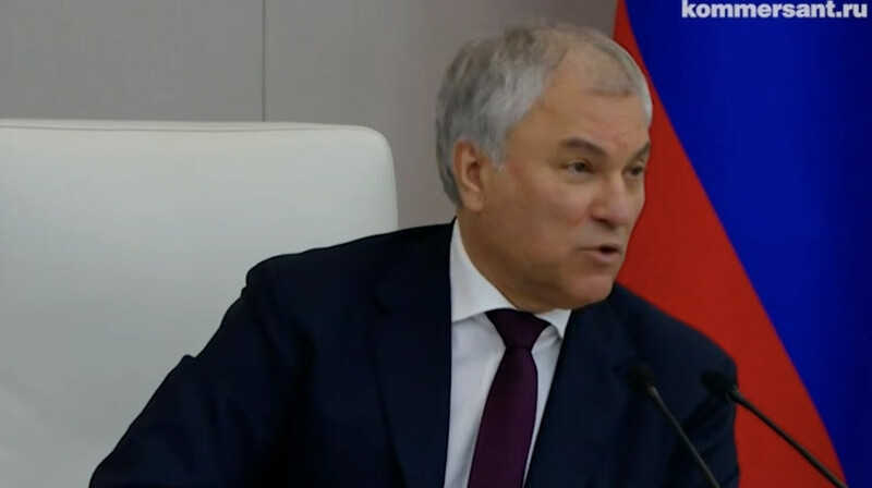 Володин предложил передать ФСБ списки россиян, финансируемых USAID