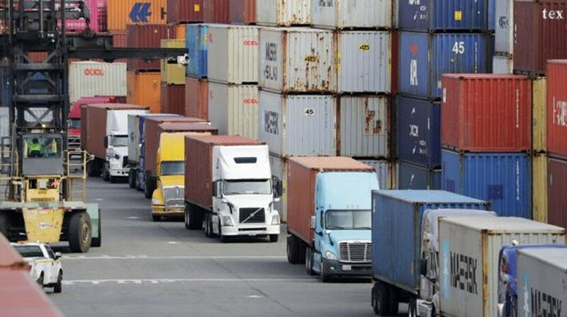 Таджикистан отказался от доллара в расчетах с Россией