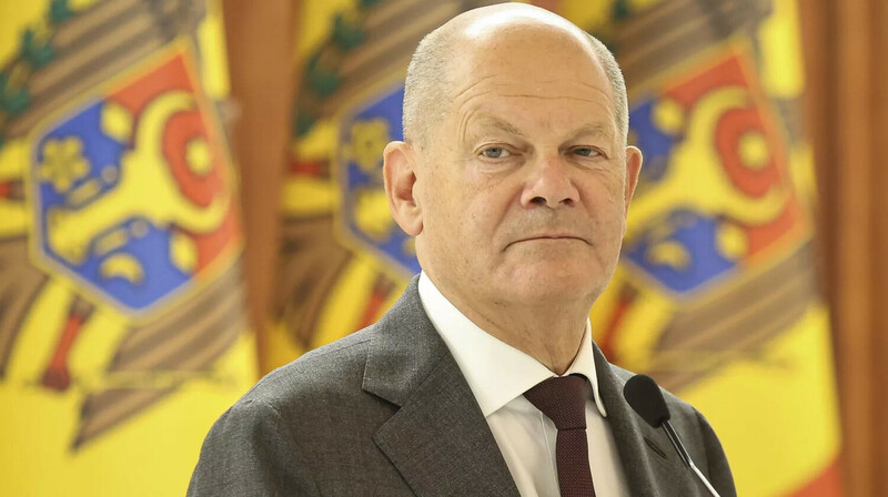 Шольц призвал ввести ЧП в Германии ради увеличения помощи Украине