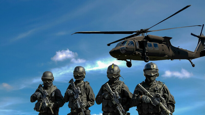 Зеленский отказался передавать США права на половину полезных ископаемых Украины