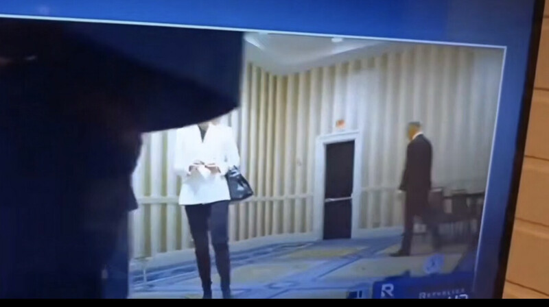 Польский президент ждал Трампа почти час, но их встреча продлилась всего несколько минут