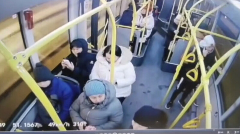 Врачи рассказали о состоянии пострадавших в крупной аварии с автобусом в Астане