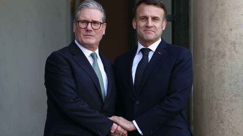 Макрон и Стармер попытаются уговорить Трампа не вести переговоры с Россией