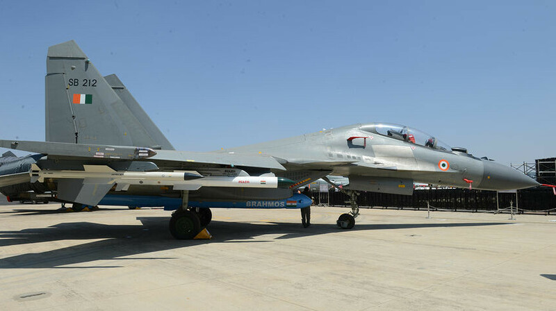 Франция готова разместить в Германии ядерные истребители