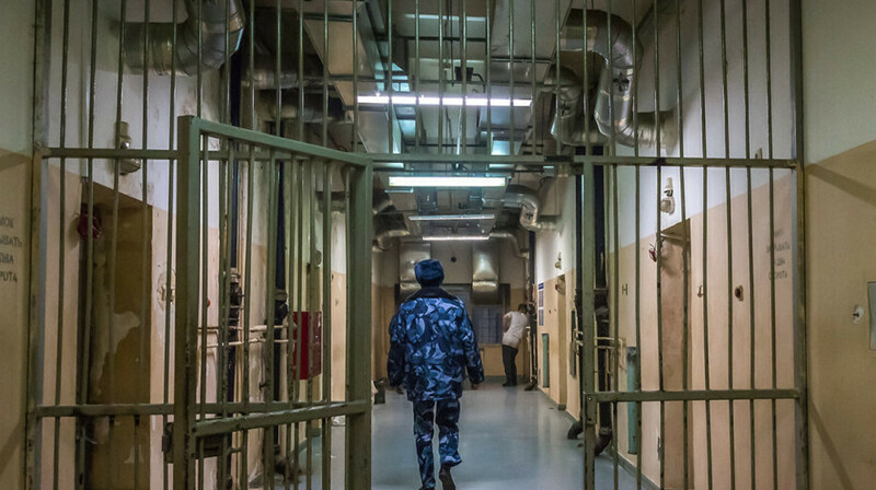 В Госдуме предложили забрать изоляторы у ФСИН