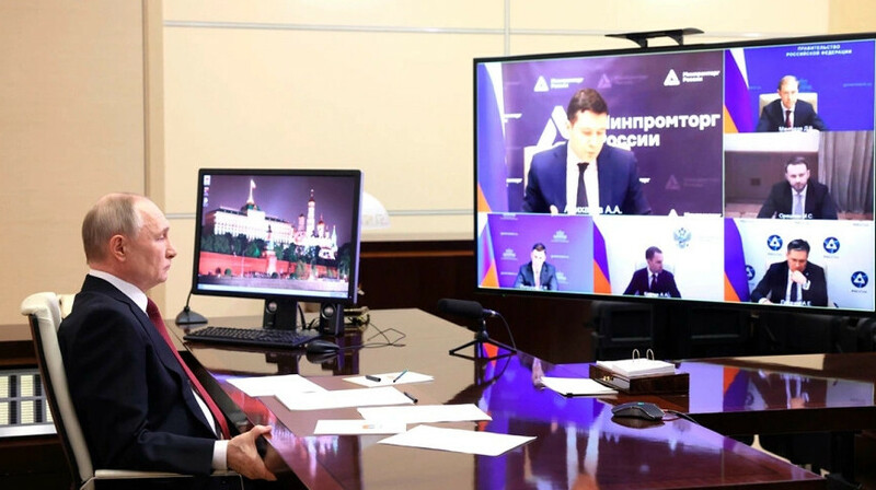 Z-патриоты раскритиковали Путина за сделку с США